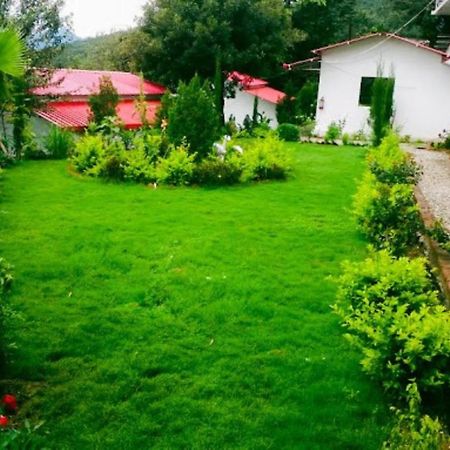 The Village Retreat Resort , Guptkashi Gupta Kashi Exterior photo